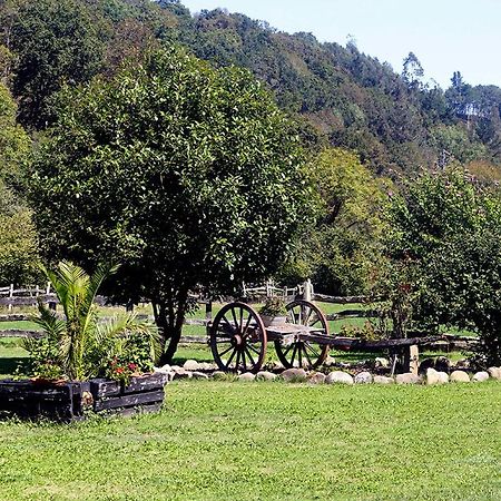 Hotel Rural Casa Cueto Infiesto Kültér fotó