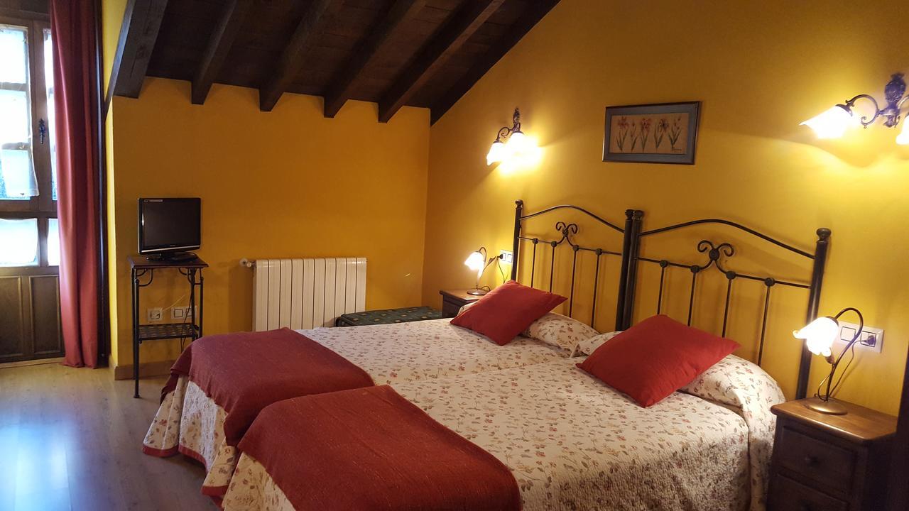 Hotel Rural Casa Cueto Infiesto Kültér fotó